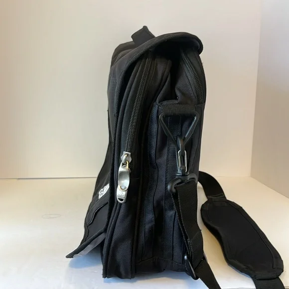 Adidas Black Laptop Bag Commuter Satchel Tote with Adjustable & Removable Strap - Picture 6 of 16